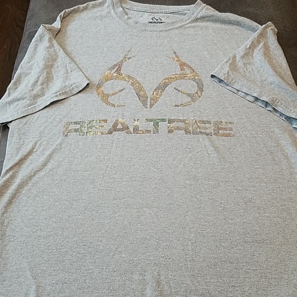 Realtree T shirt